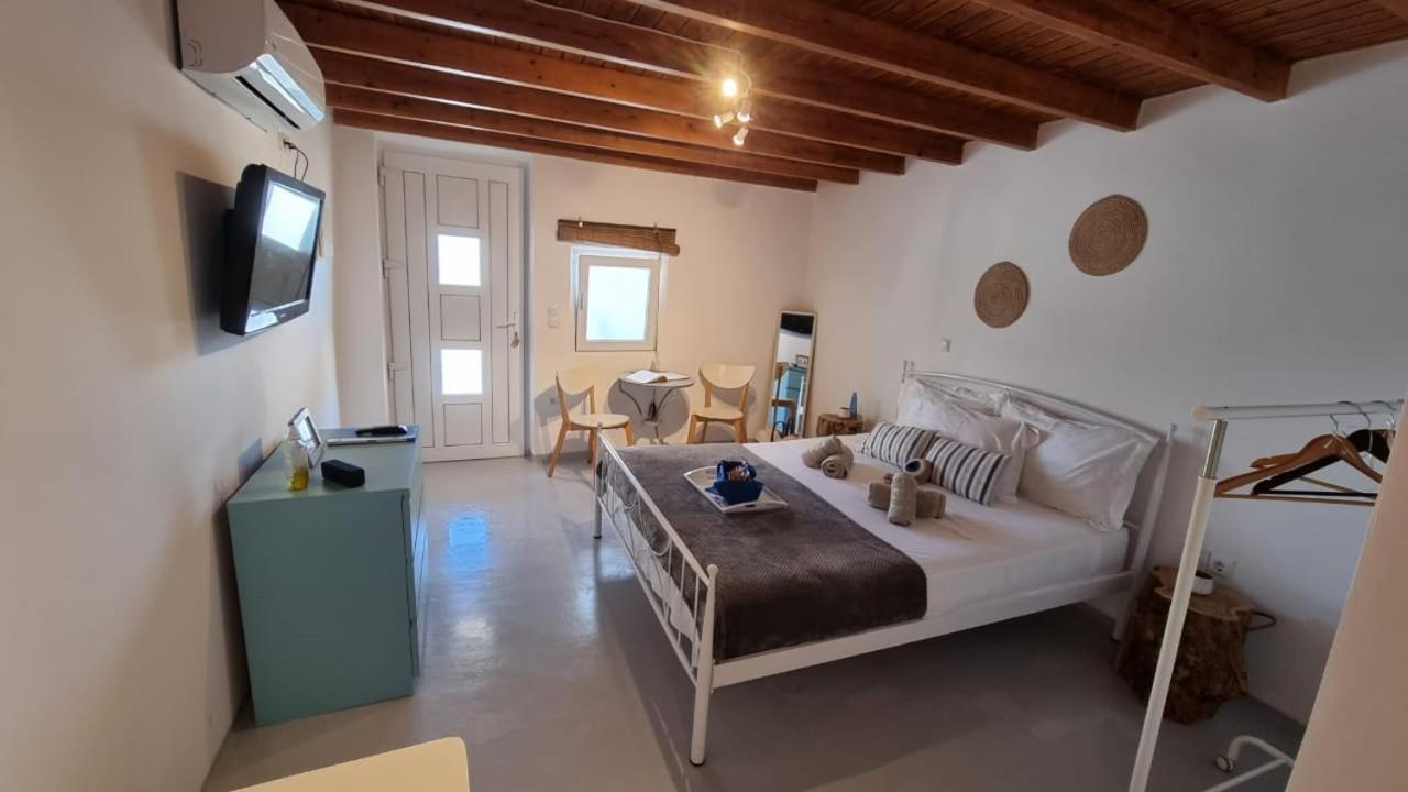 Appartement Mykonian Studio Angelo à Ano Mera Extérieur photo